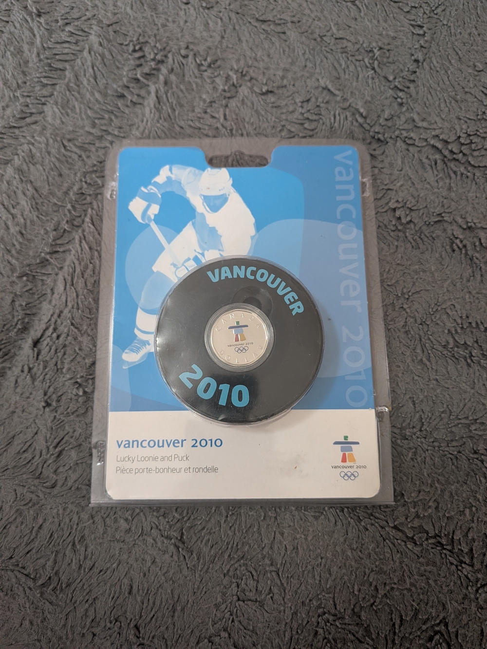 Vancouver 2010 Olympic Puck And Lucky Loonie